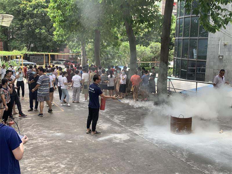 普及安全滅火知識(shí)，共建消防防火墻！—江信電子消防安全演練1.jpg
